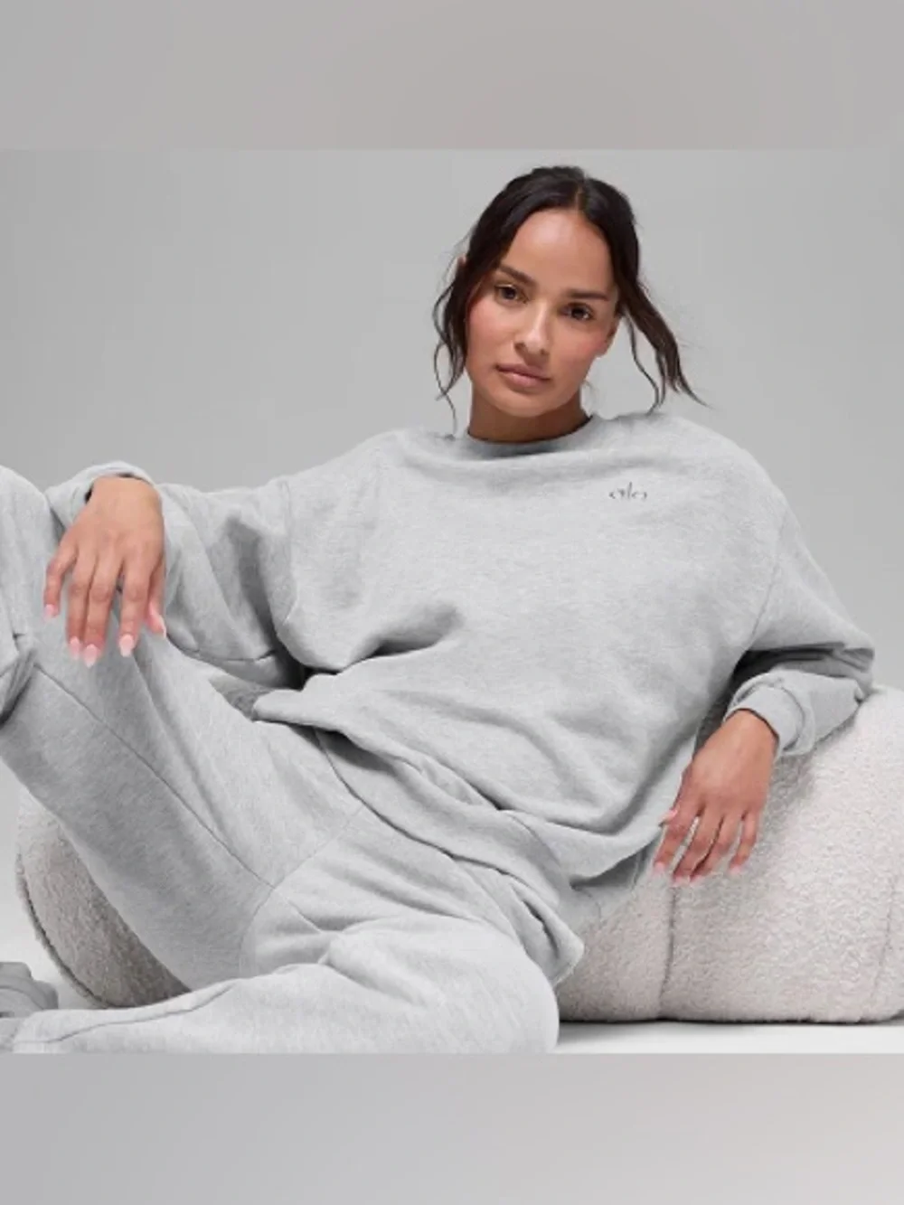 Alo Accolade Crewneck Sweatshirt Athletic Heather Grey LA clean girl oversized
